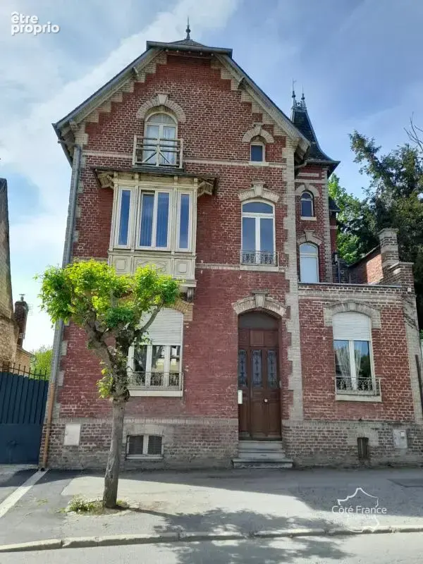 A proximité de tous commerces, lot de 3 maisons avec piscine - photo 10