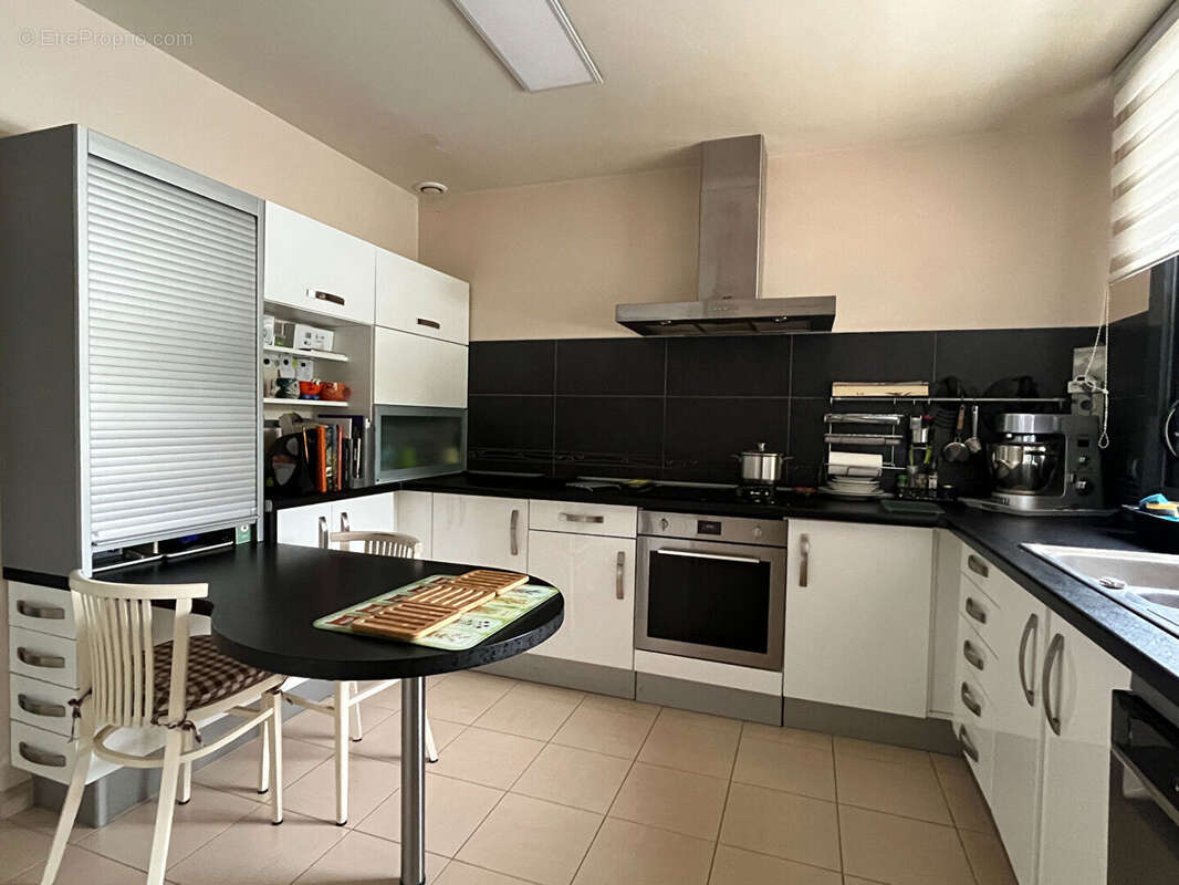 Maison à CELLES-SUR-BELLE