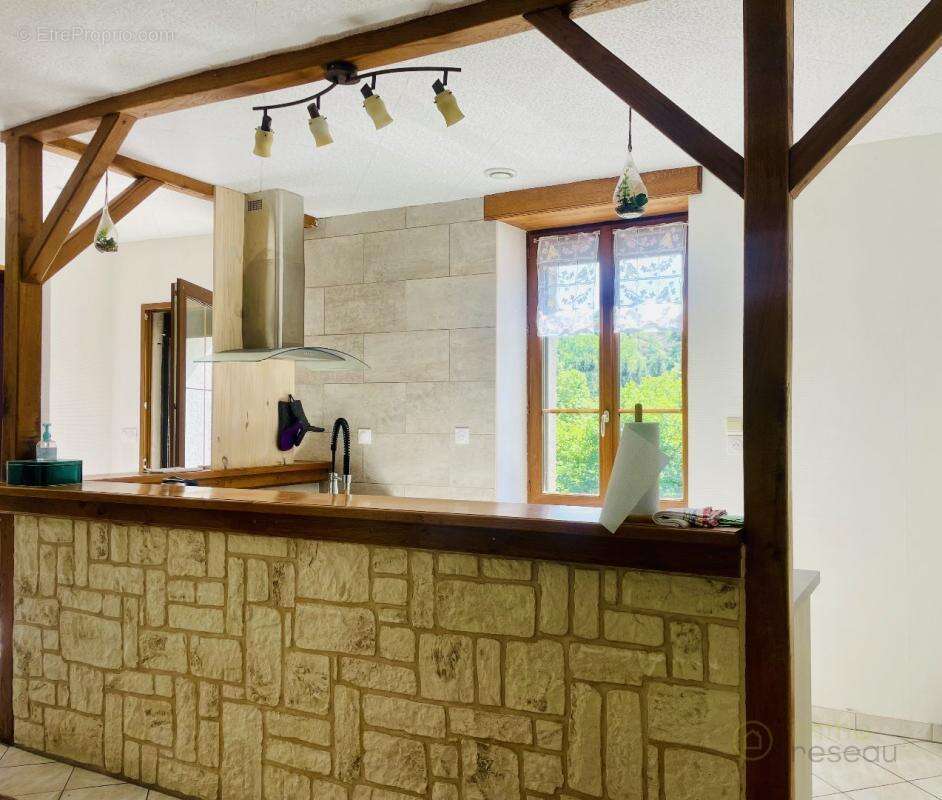 Maison à FELLETIN
