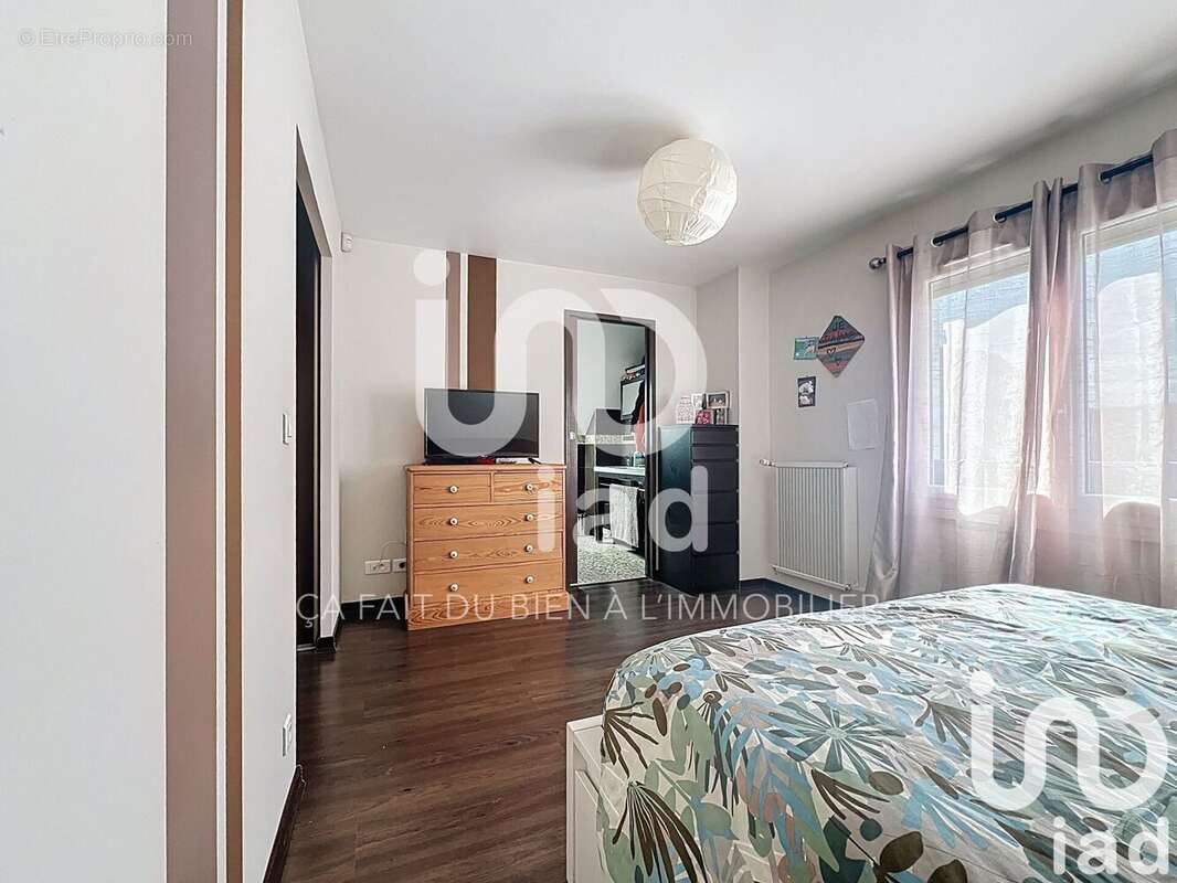 Photo 7 - Maison à VILLECRESNES