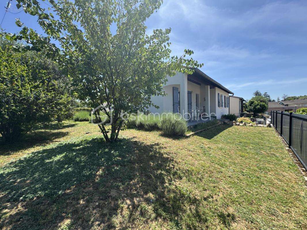 Maison à SAIX