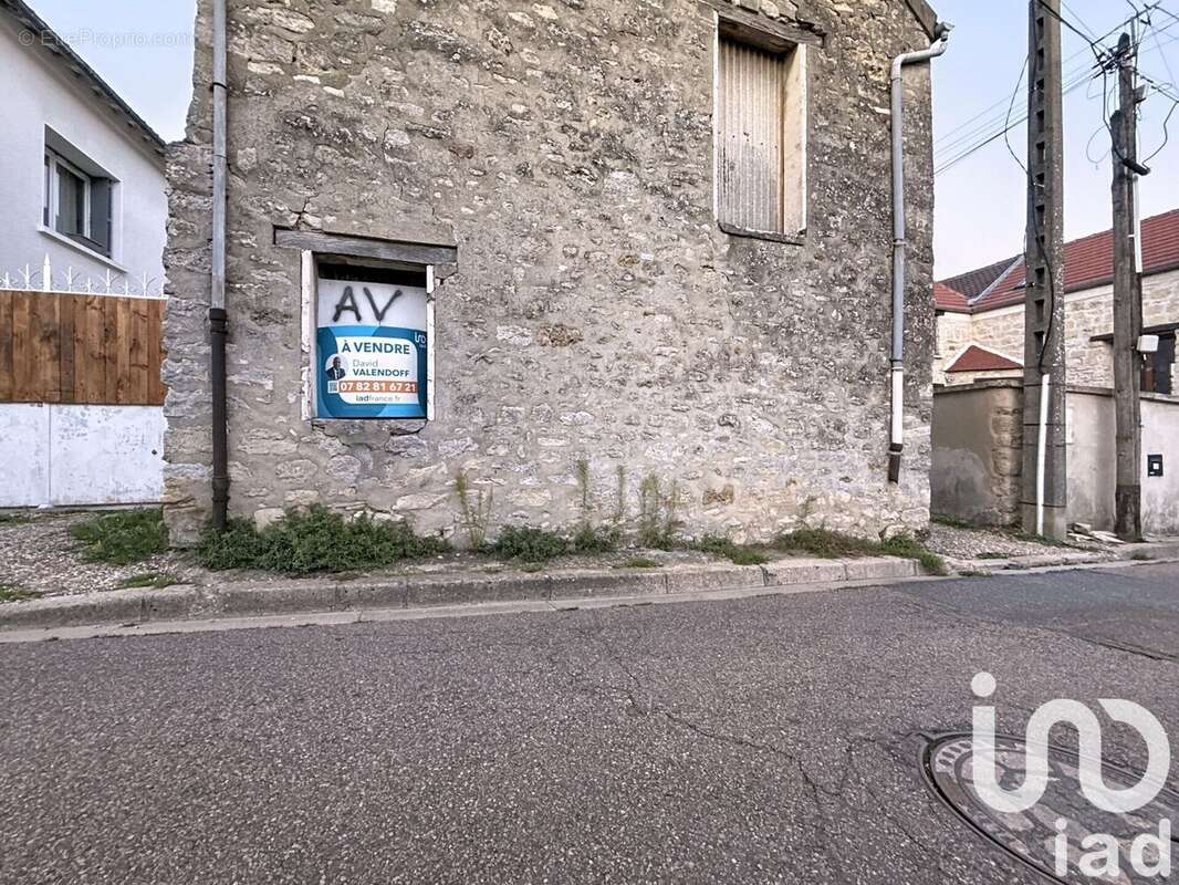 Photo 4 - Maison à JUZIERS