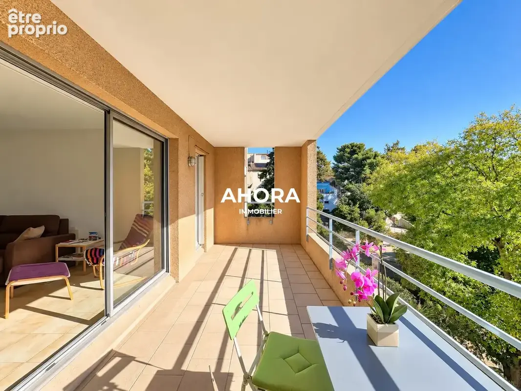 Appartement à MARSEILLE-9E