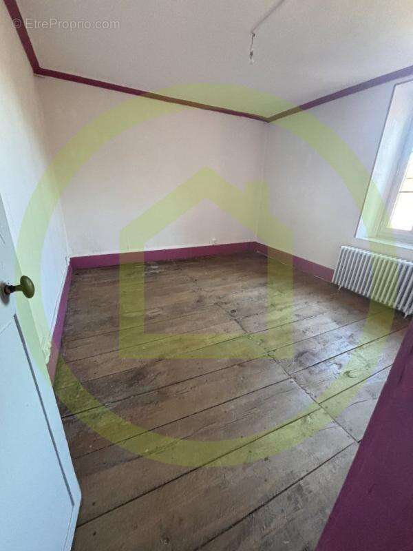 Maison 153 m² à Gouzon  - photo 12
