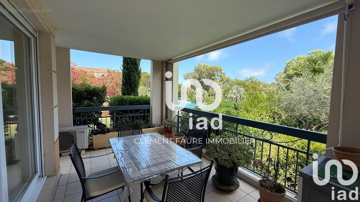 Photo 1 - Appartement à FREJUS