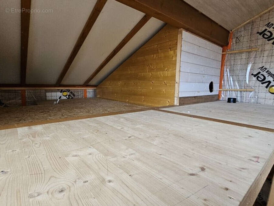 Maison à SAINT-LAURENT-EN-GRANDVAUX