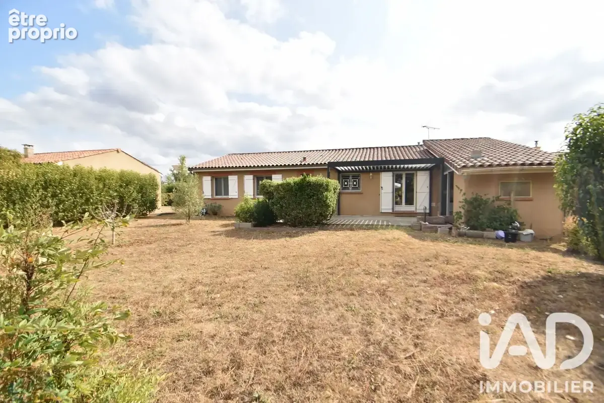 Photo 1 - Maison à SAINT-CLAR-DE-RIVIERE