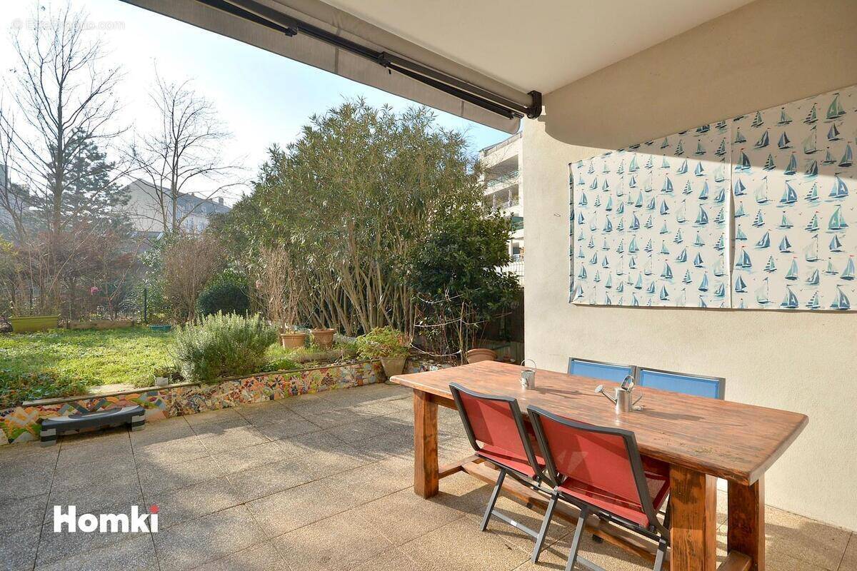 Appartement à LYON-9E