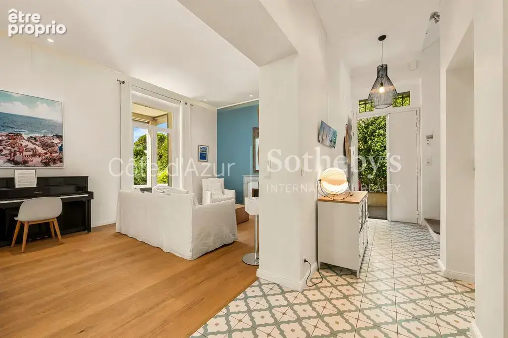 Cannes Petit Juas, villa Belle Époque de six chambres avec piscine - photo 4