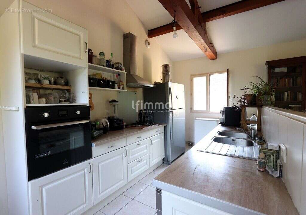 Maison à LES EYZIES-DE-TAYAC-SIREUIL