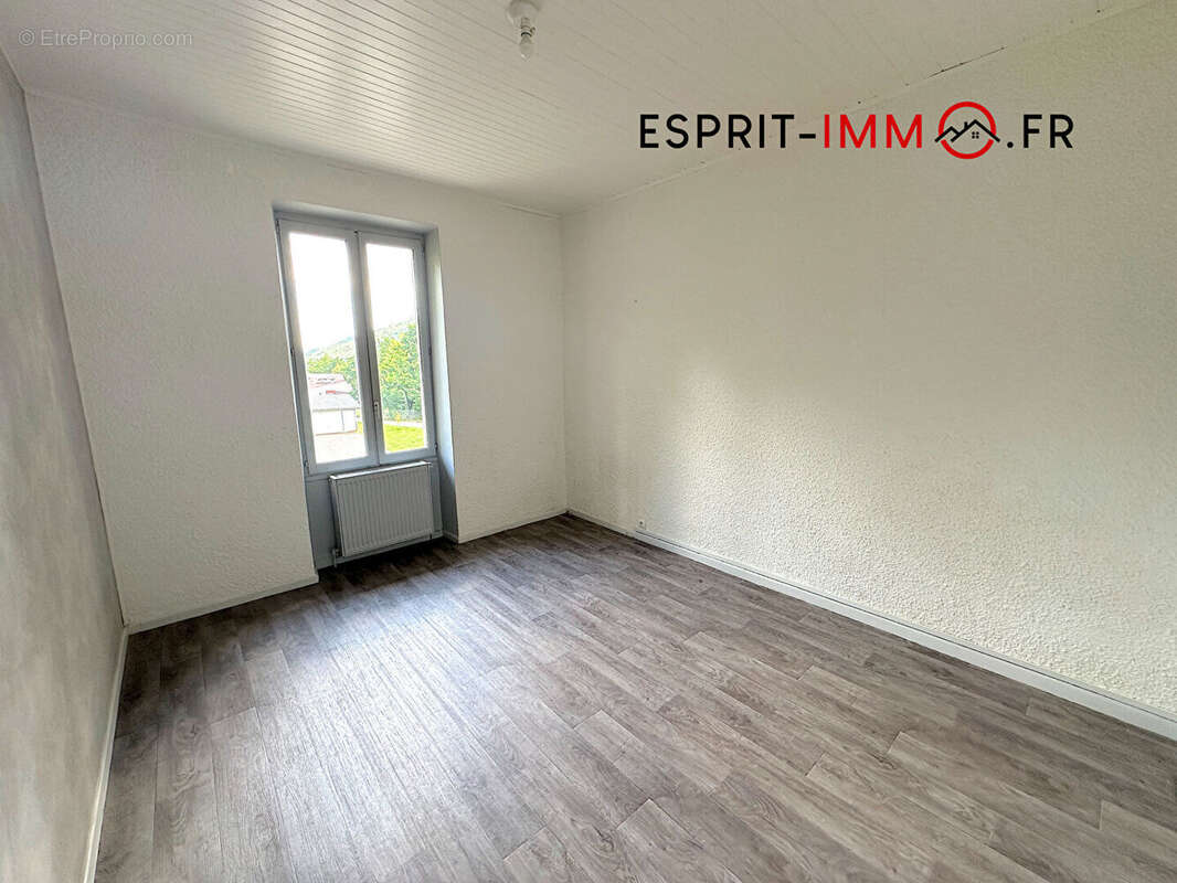 Appartement à SEYSSEL