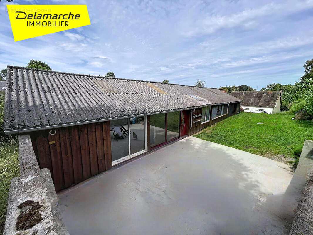 A VENDRE Immeuble de rapport dans le centre de Hambye - photo 12