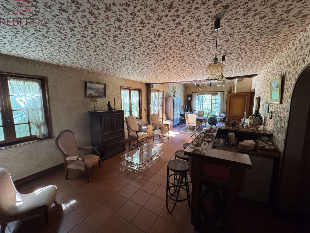 Maison à PONT-DE-LARN