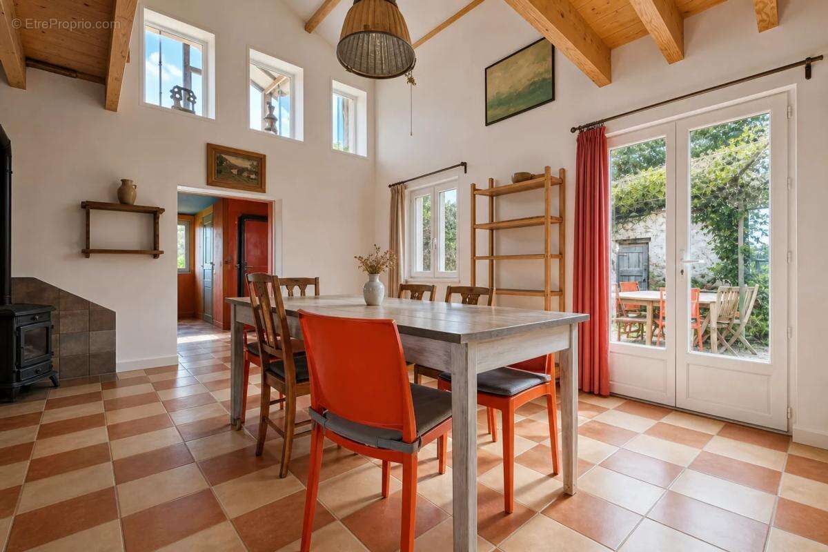 Maison à BITRY