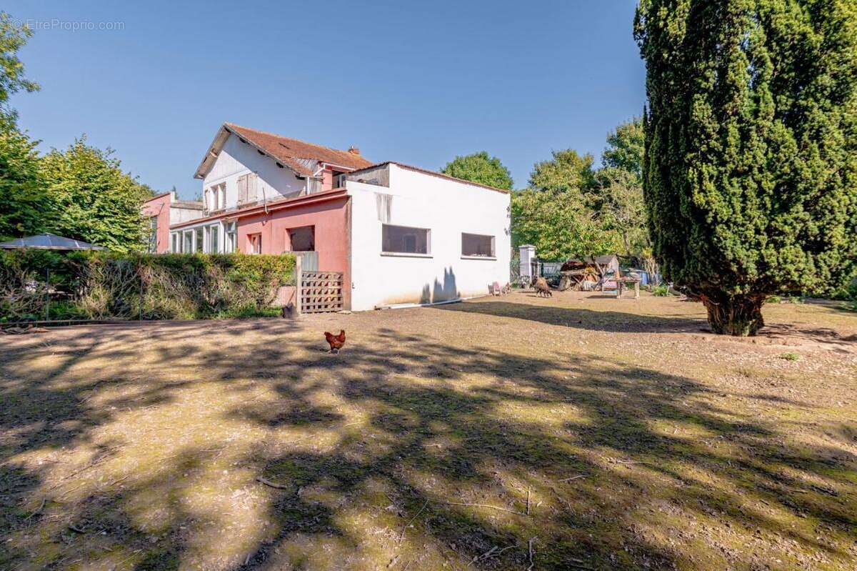 Maison à SOISY-SUR-SEINE