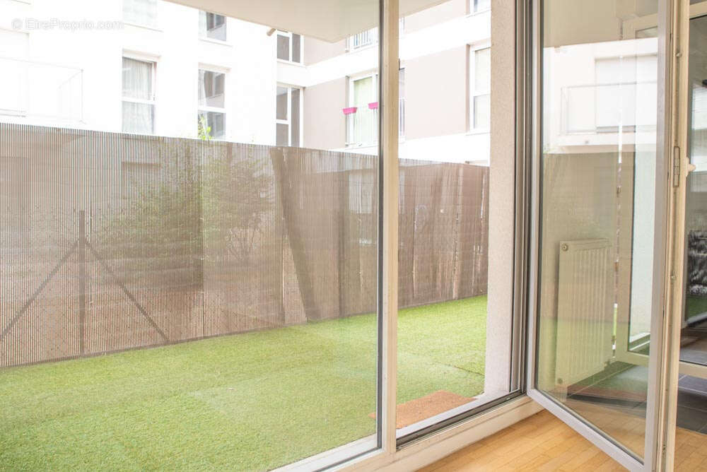Appartement à NANTERRE