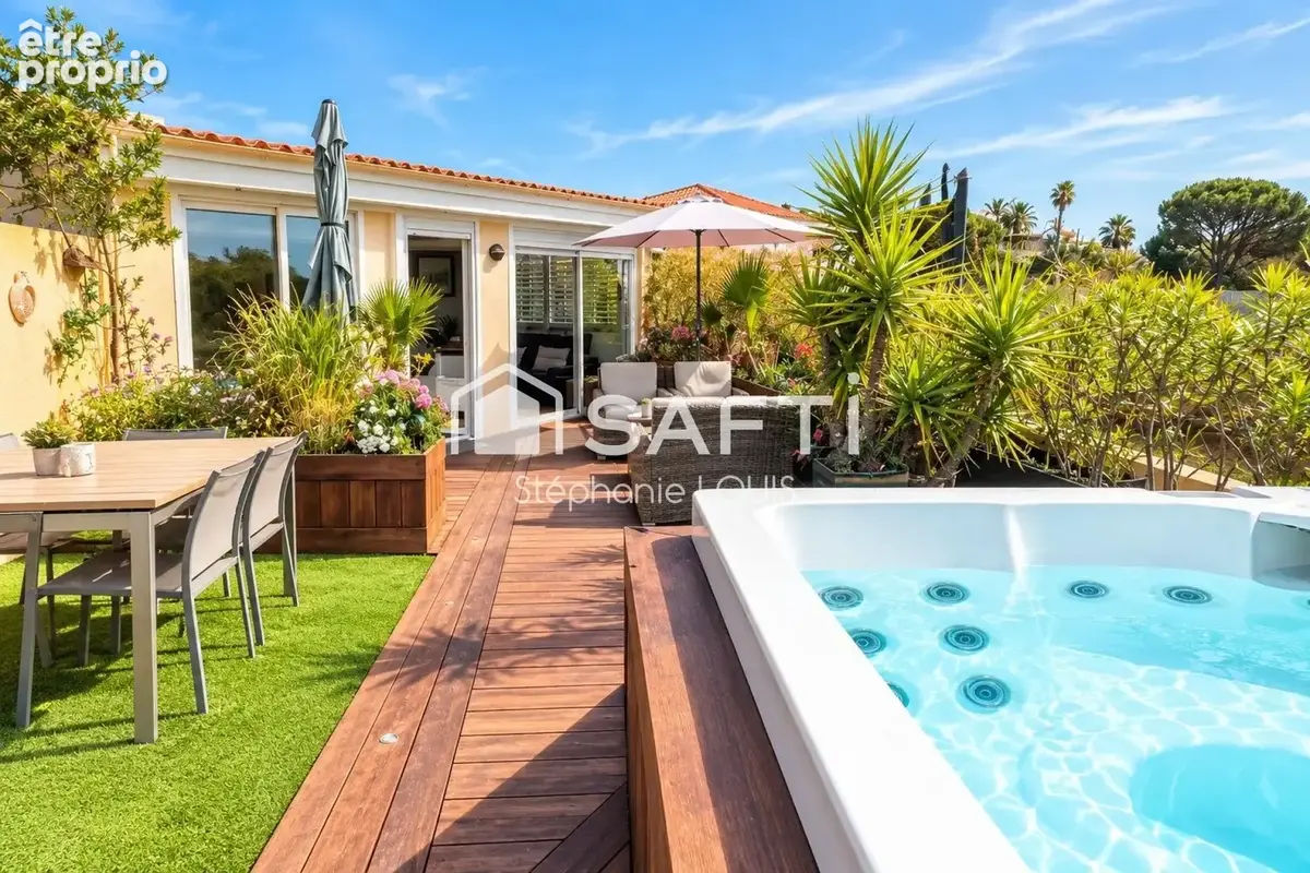 Photo 1 - Appartement à FREJUS
