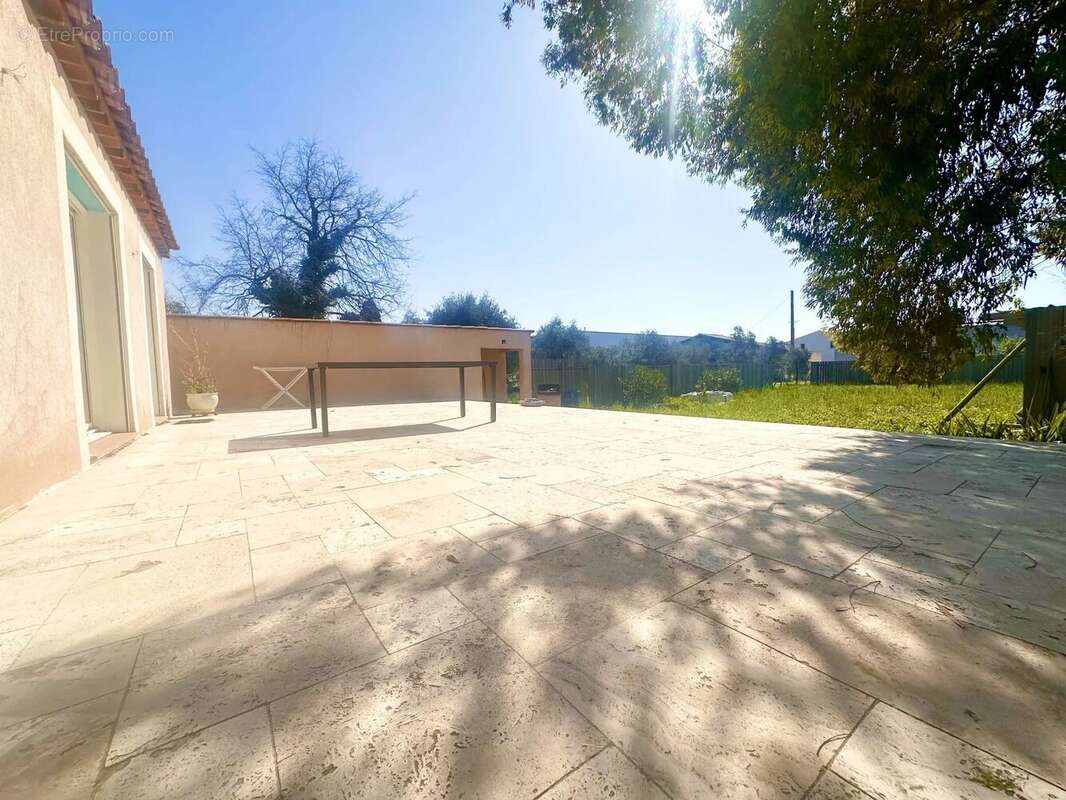 Maison à SALON-DE-PROVENCE