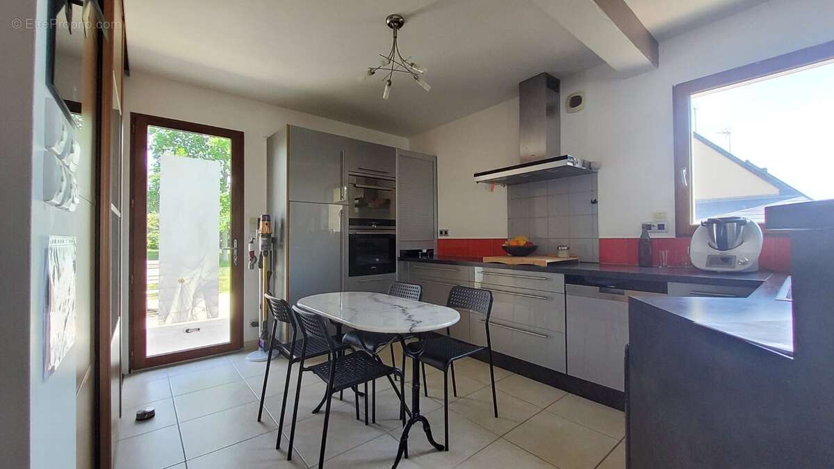 Maison à BAIN-DE-BRETAGNE