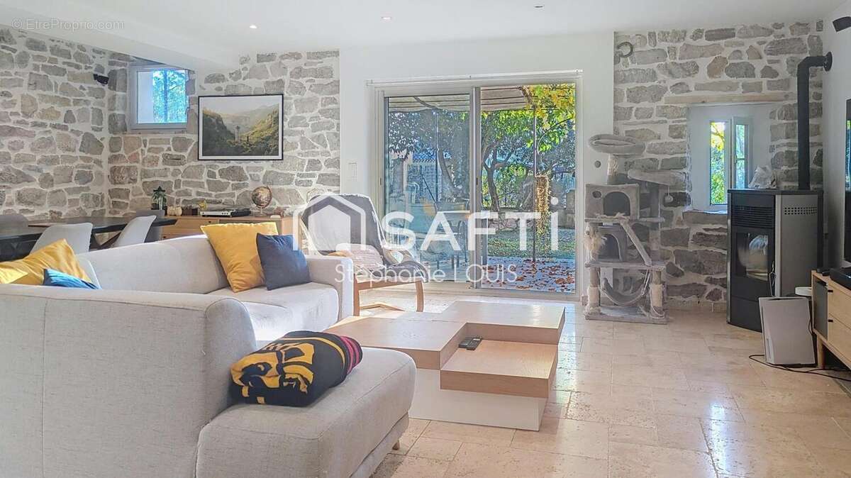 Photo 3 - Maison à LA MOTTE