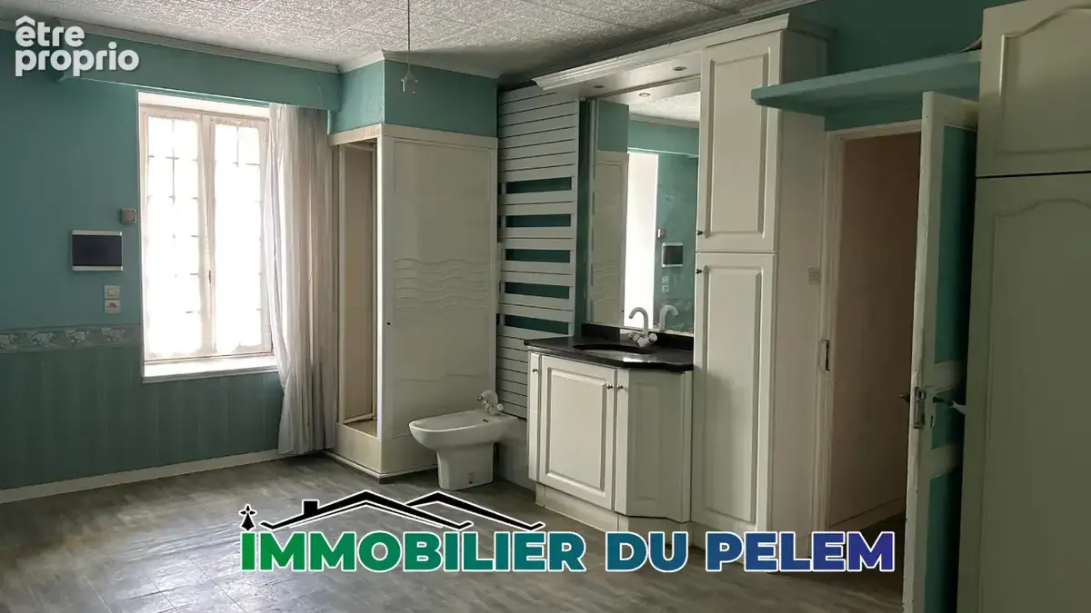Maison de ville 180 m2   possibilité 2 logements   fort potentiel - St Nicolas du Pélem - Centre Bretagne - photo 7