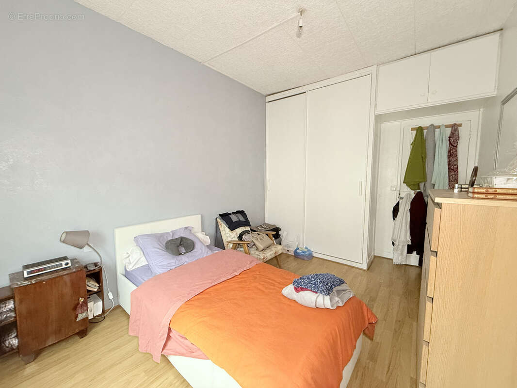 Autre à RUEIL-MALMAISON