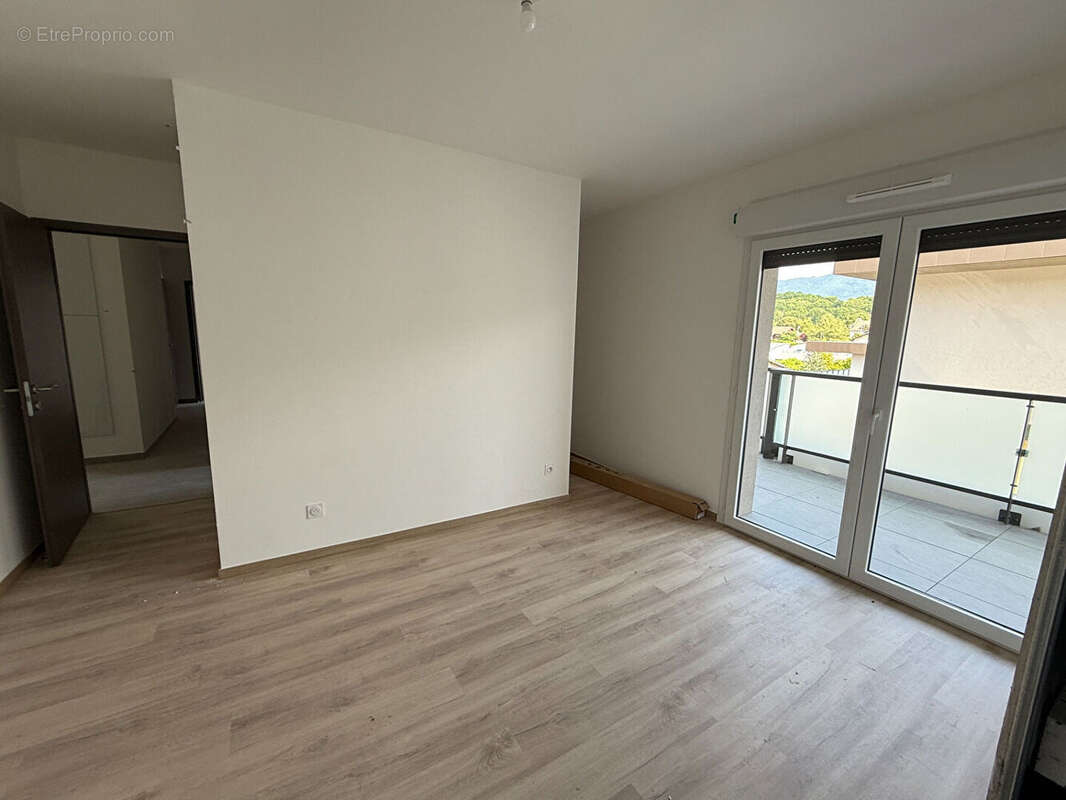 Appartement à THONON-LES-BAINS