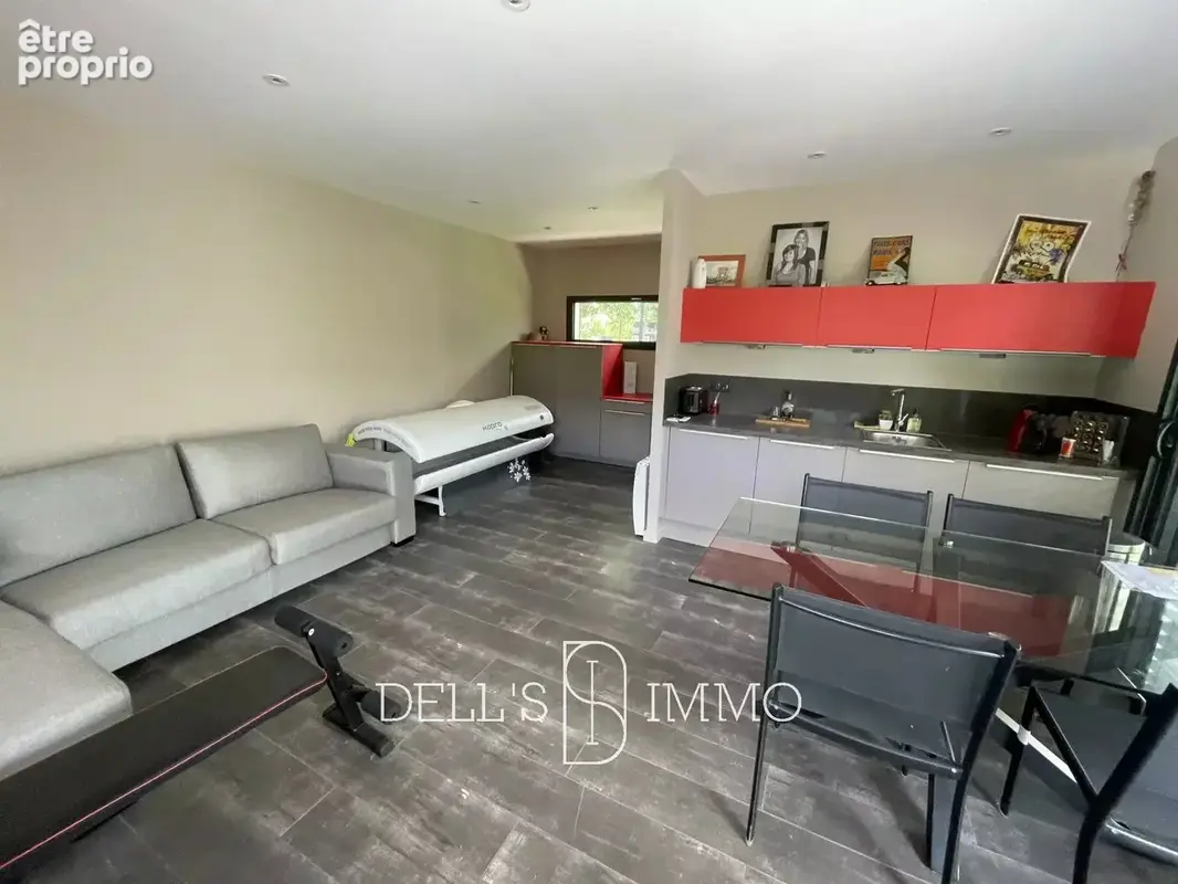 Villa de plain pied - Piscine -  Parc 3000m2 - photo 11