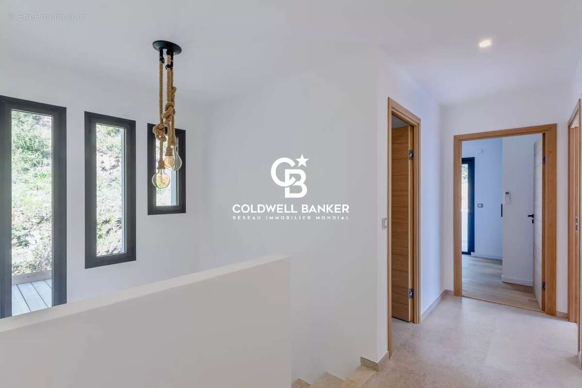 Maison à CAVALAIRE-SUR-MER