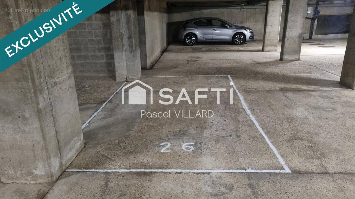 Photo 1 - Parking à BOULOGNE-BILLANCOURT