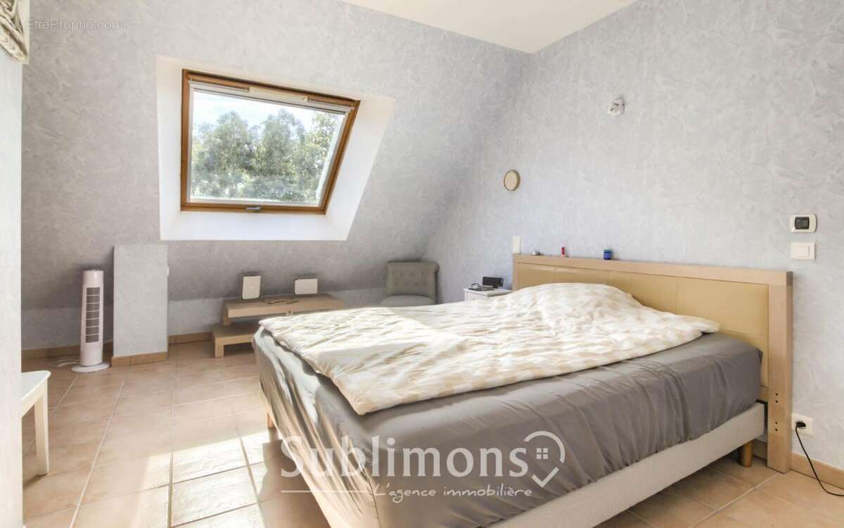 Maison à THEIX