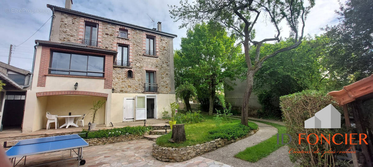 Maison à MORSANG-SUR-ORGE