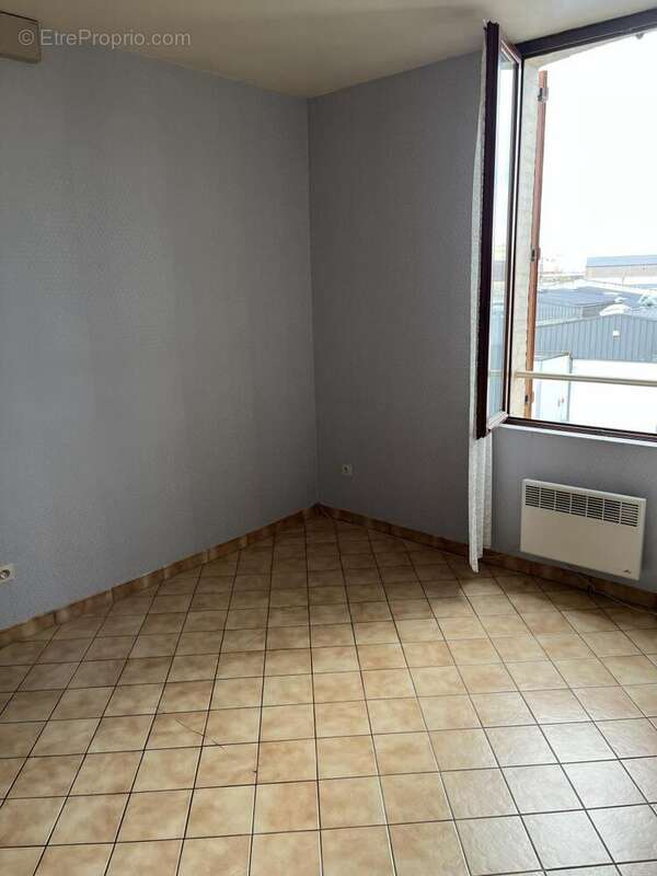 Appartement 141 m² à Epernay  - photo 3