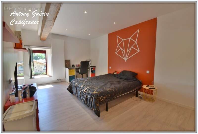 Grange rénovée de caractère avec dépendance 9 pièces-252 m² Habitable-MESNARD LA BAROTIERE - photo 5