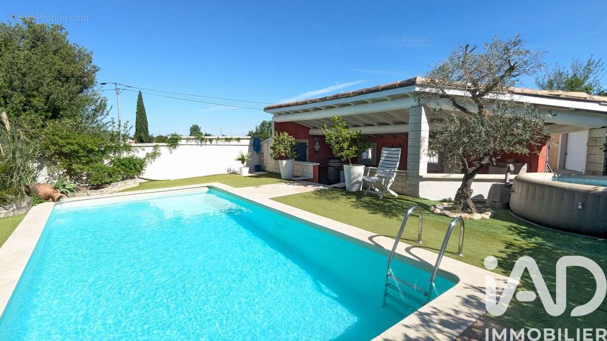 Photo 2 - Maison à MORIERES-LES-AVIGNON
