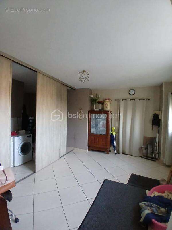 Maison à CHEZY-SUR-MARNE