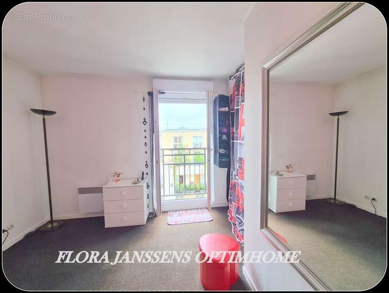 Appartement à VILLENEUVE-LA-GARENNE
