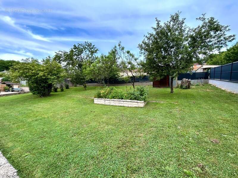 Maison à LAGNIEU