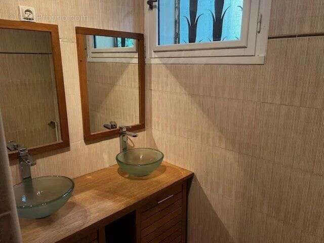 Maison à SAINT-ETIENNE-DE-GOURGAS