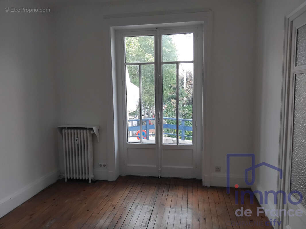 Appartement à SAINT-ETIENNE