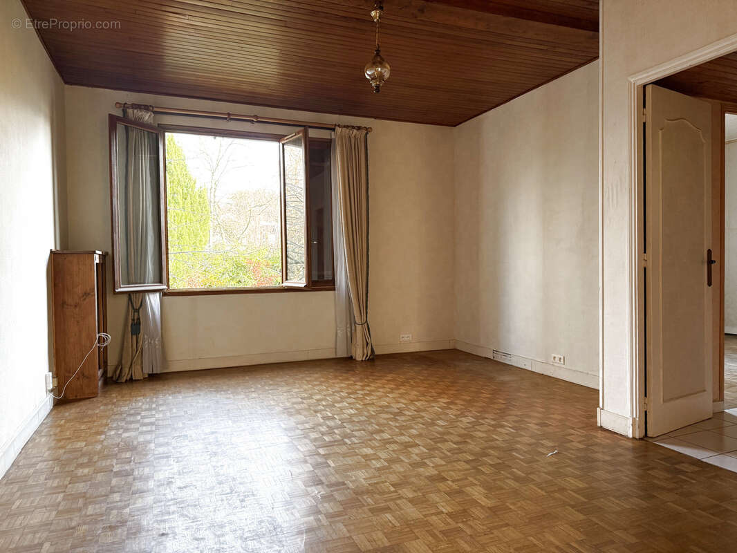 Maison à SUCY-EN-BRIE