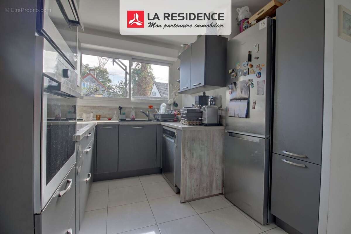 Maison à SARTROUVILLE