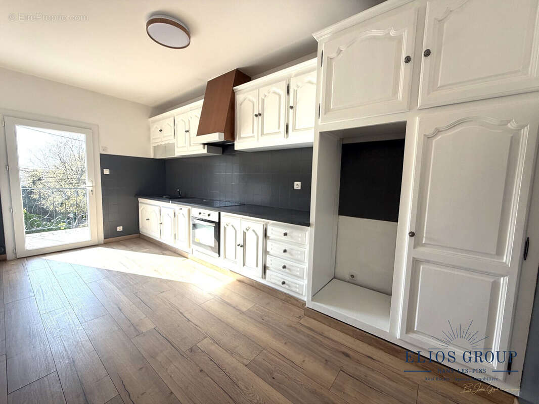 Maison 147 m² à Rougiers  - photo 6