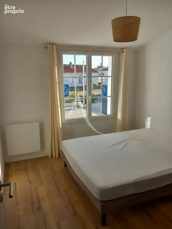 Maison L Epine dans une impasse, proche du port. - photo 4