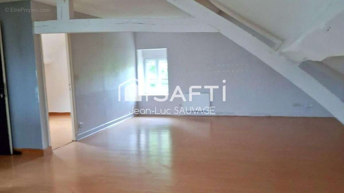Photo 9 - Appartement à ESCAUDAIN