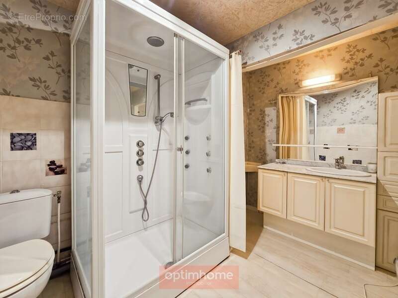 Maison à CROISILLES