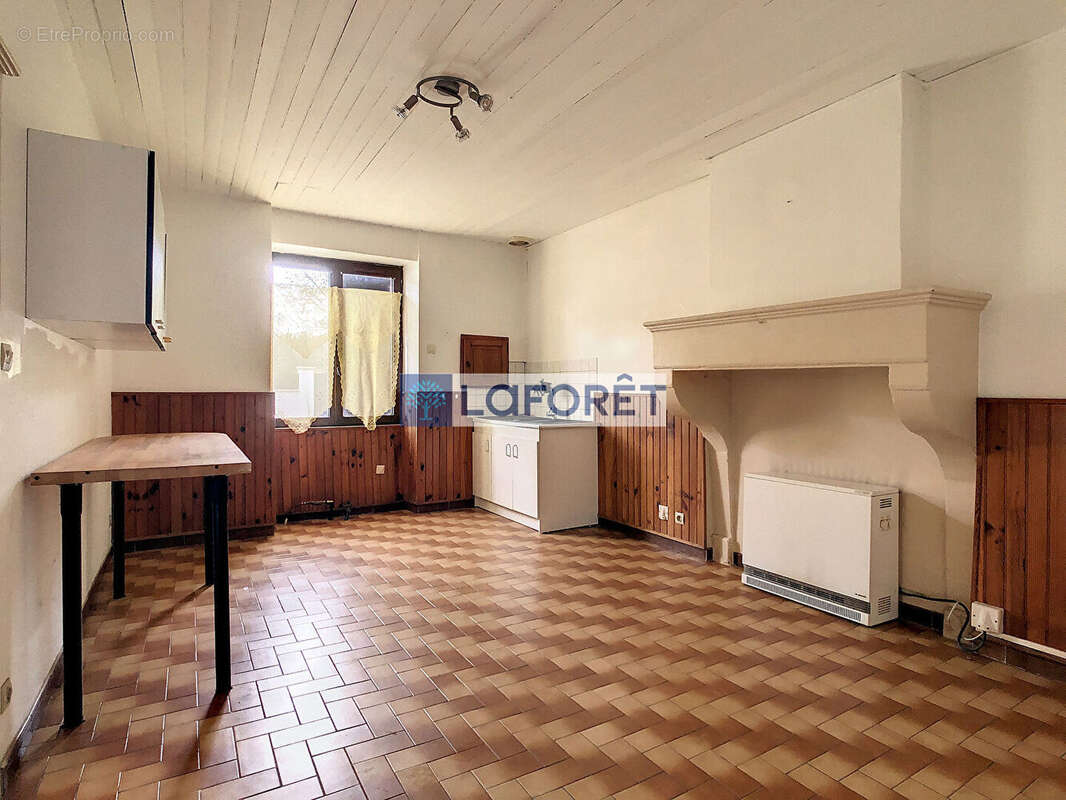 Maison à THONNANCE-LES-JOINVILLE