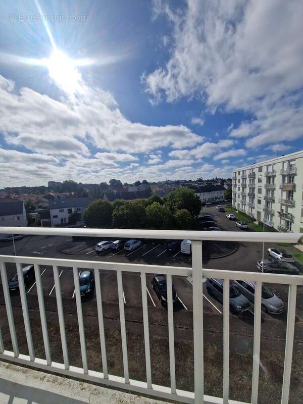 vue dégagée - Appartement à REZE