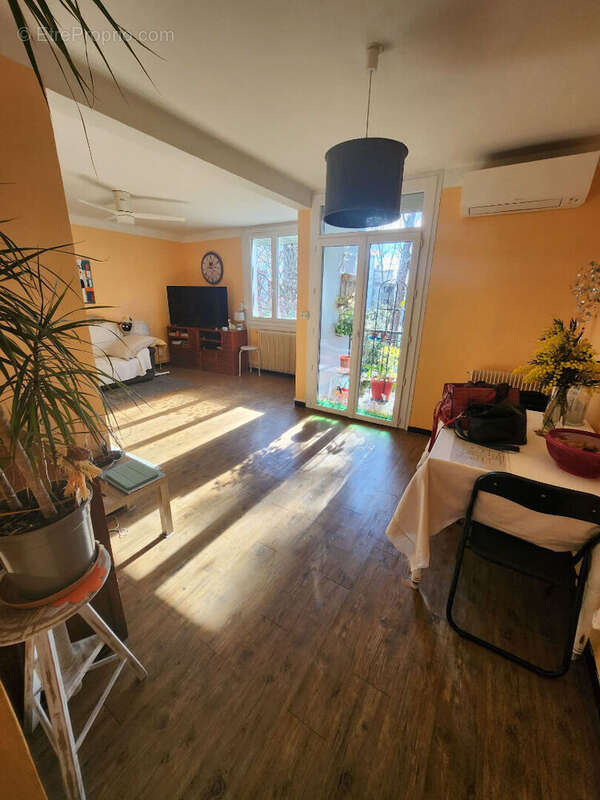 Appartement à BEZIERS