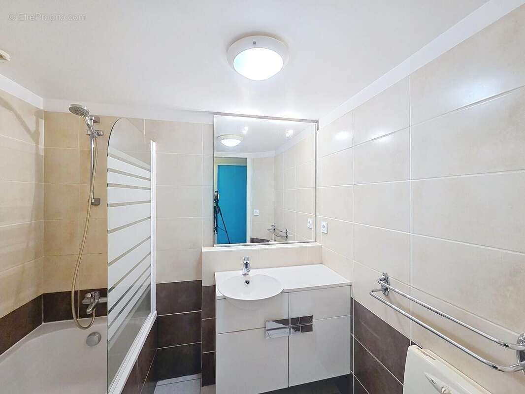 Photo 9 - Appartement à VARCES-ALLIERES-ET-RISSET